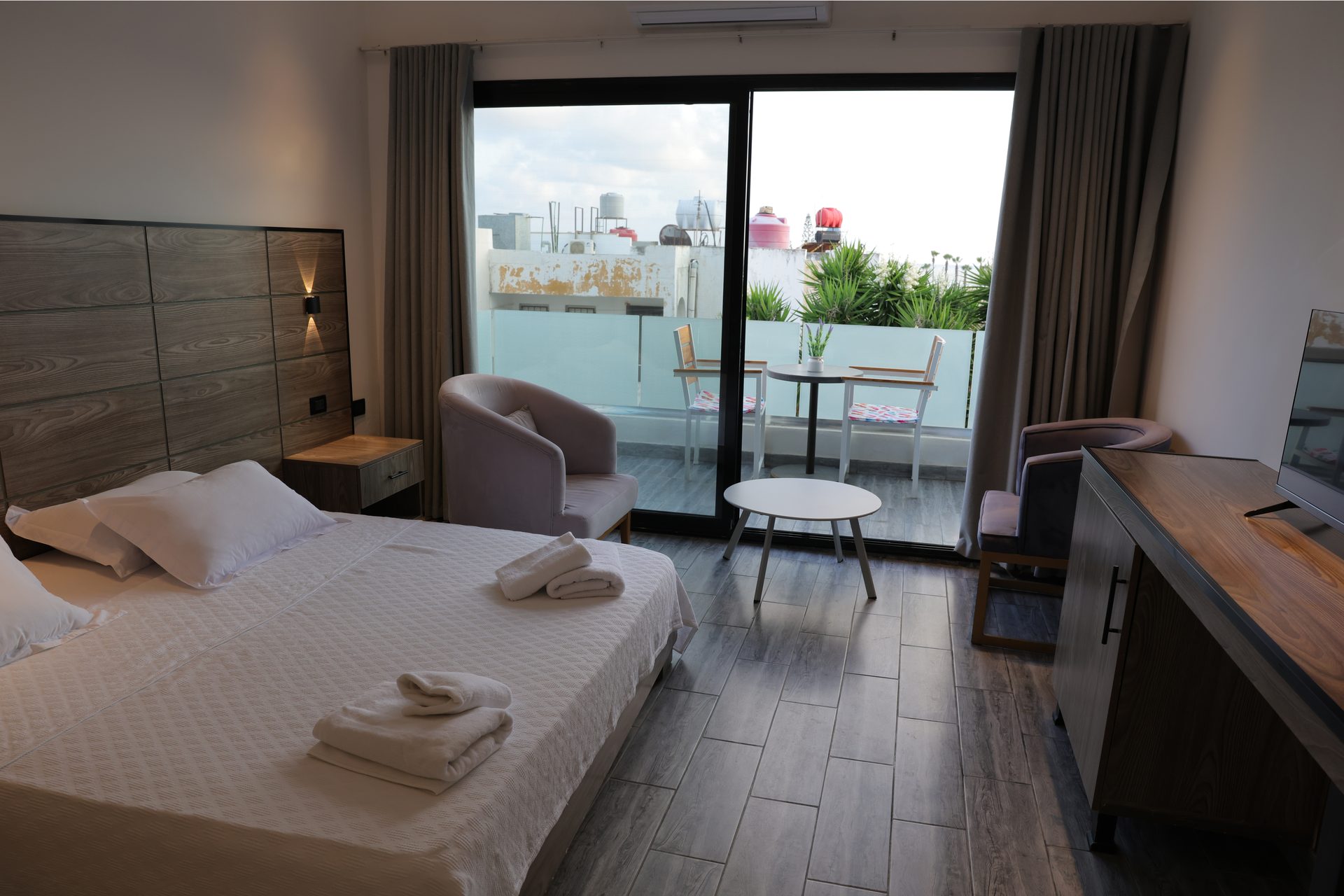 غرفة 302 — Sea suite 1